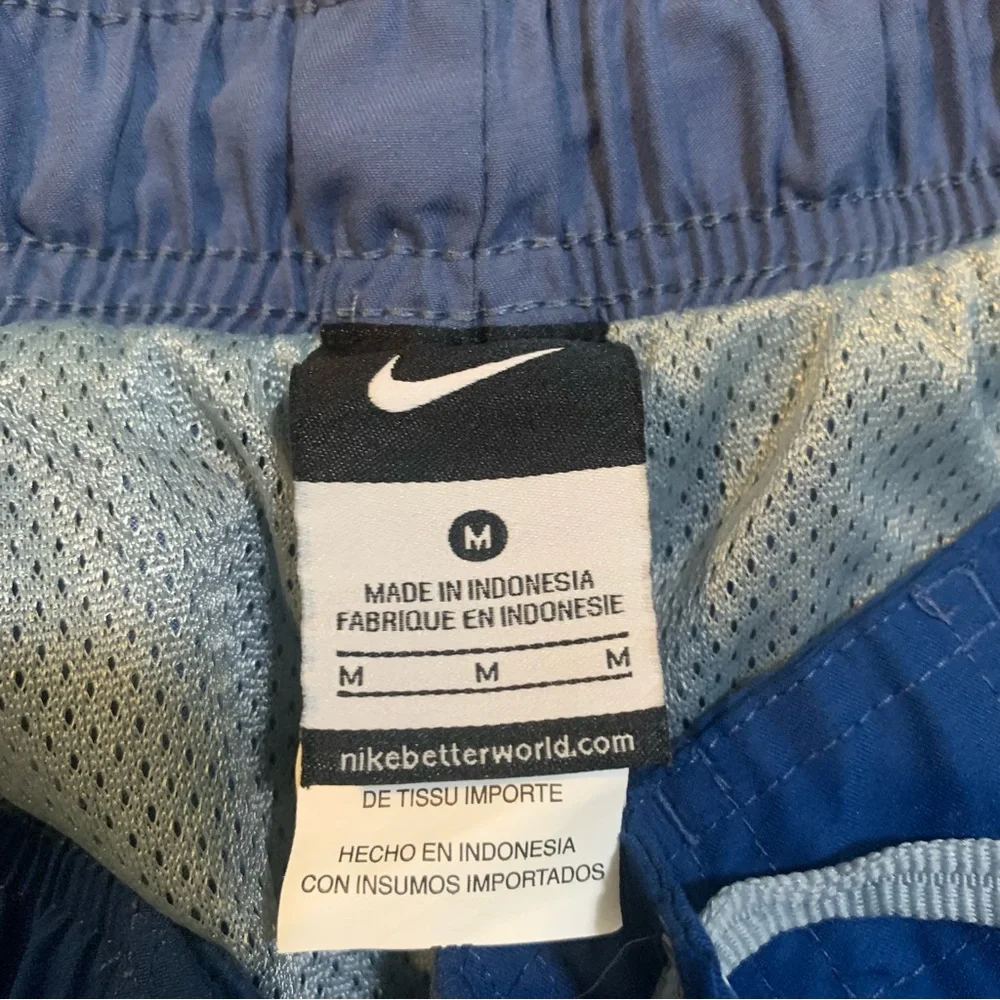 Men’s Nike Swim Trunks Medium